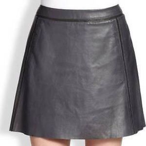 Vince navy leather contract trim mini skirt 10